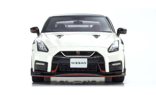 1/43 Scale White Nissan GT-R NISMO 2022 Diecast Car | SpeedCubeShop