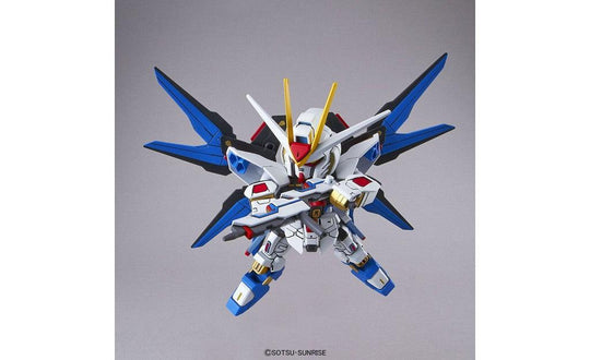 Strike Freedom Gundam SD EX-Standard Model Kit - Gundam SEED | SpeedCubeShop